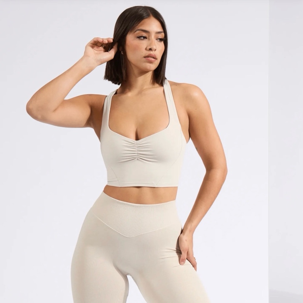 Buffbunny Karma Crop Tall